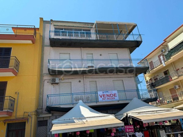 appartamento in vendita a Bagheria in zona Centro Città