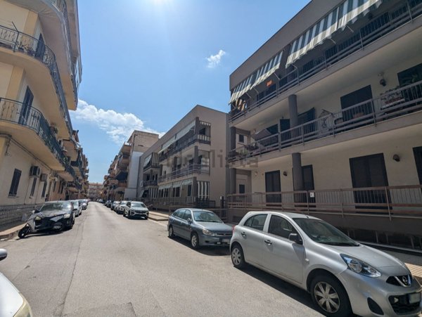 locale di sgombero in vendita a Bagheria