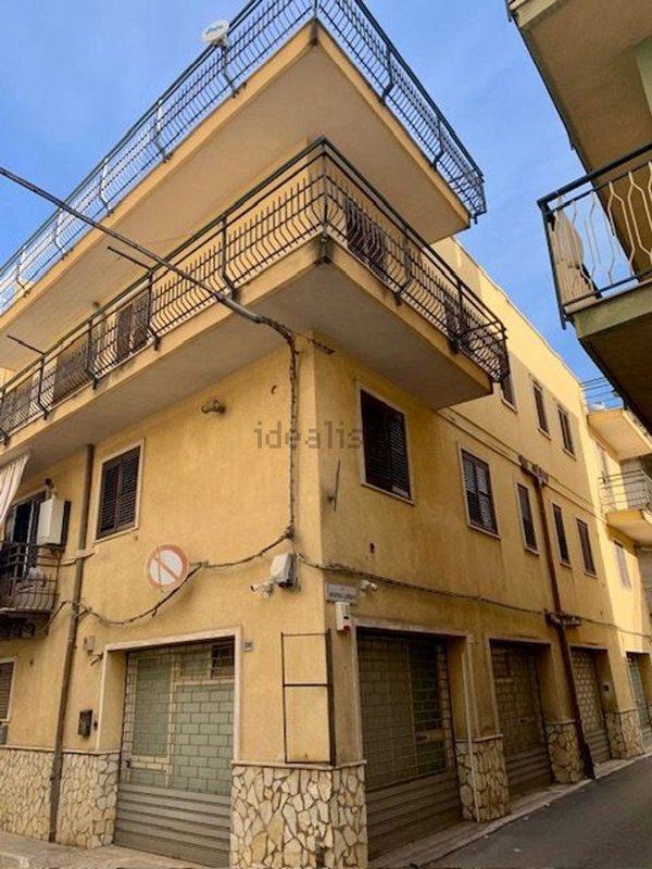 appartamento in vendita a Bagheria in zona Centro Città