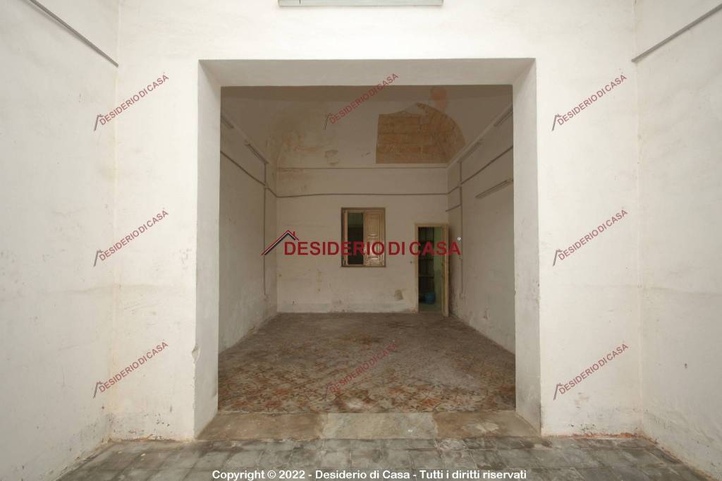 negozio in vendita a Bagheria