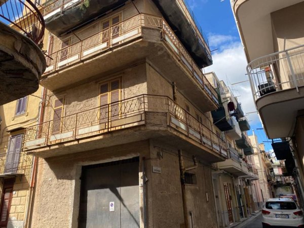 appartamento in vendita a Bagheria in zona Centro Città