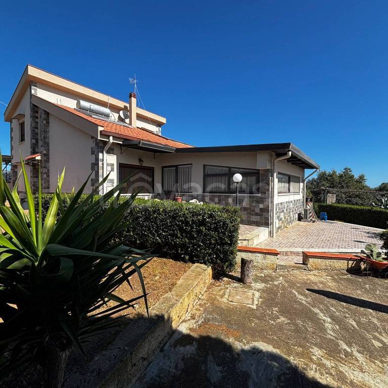 casa indipendente in vendita a Bagheria