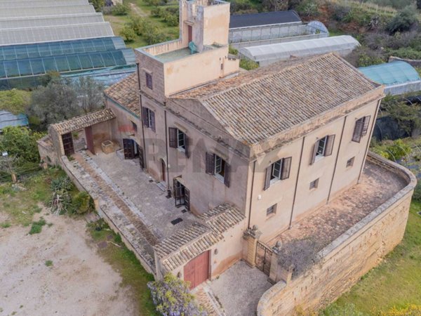 casa indipendente in vendita a Bagheria