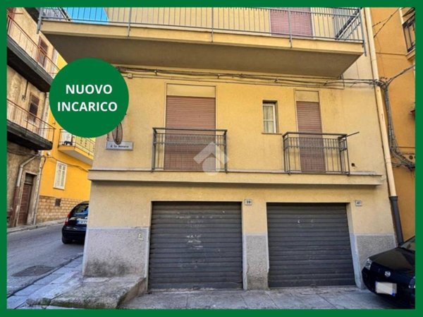 locale di sgombero in vendita a Bagheria in zona Aspra