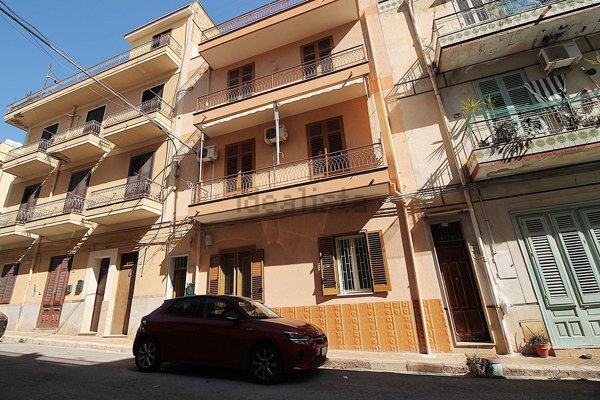 appartamento in vendita a Bagheria