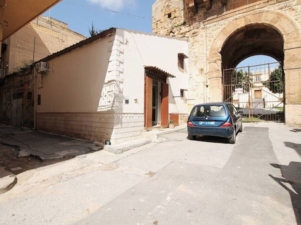 casa indipendente in vendita a Bagheria