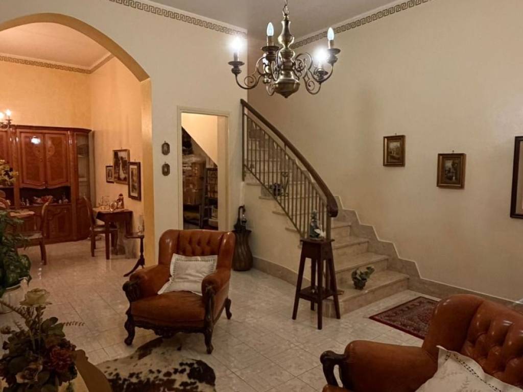 casa indipendente in vendita a Bagheria in zona Centro Città