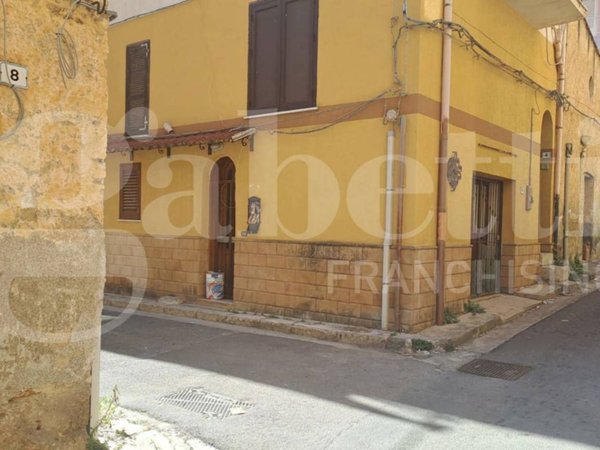 appartamento in vendita a Bagheria in zona Centro Città