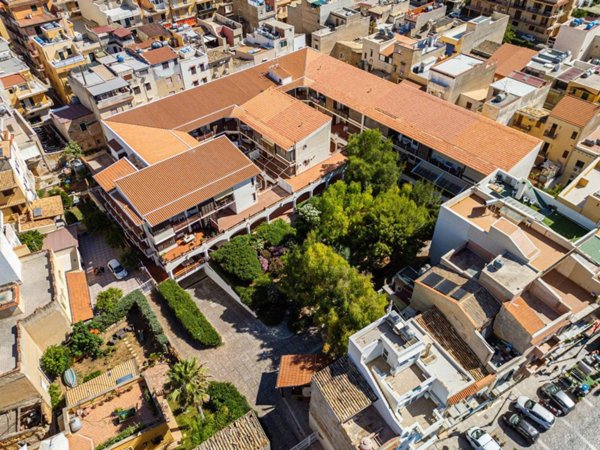 appartamento in vendita a Bagheria in zona Aspra