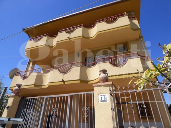 appartamento in vendita a Bagheria in zona Villa Cavaretta