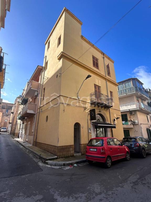 casa indipendente in vendita a Bagheria in zona Centro Città