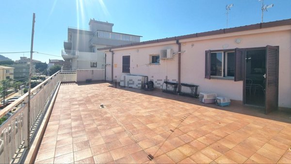 appartamento in vendita a Bagheria in zona Villa Cavaretta