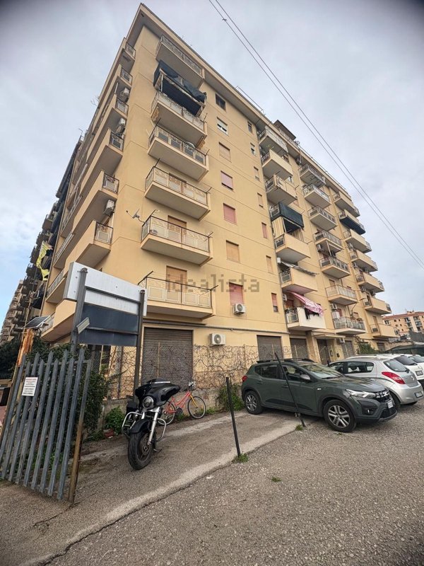 appartamento in vendita a Bagheria in zona Villa Cavaretta