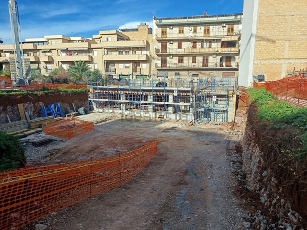 appartamento in vendita a Bagheria in zona Villa Cavaretta