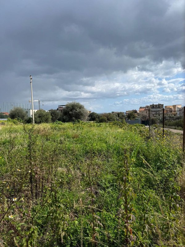 terreno edificabile in vendita a Bagheria in zona Villa Cavaretta