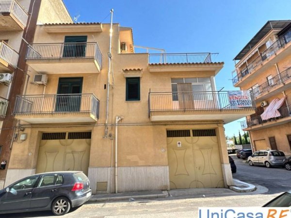 casa indipendente in vendita a Bagheria in zona Villa Cavaretta