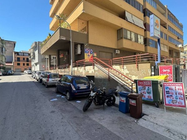negozio in vendita a Bagheria