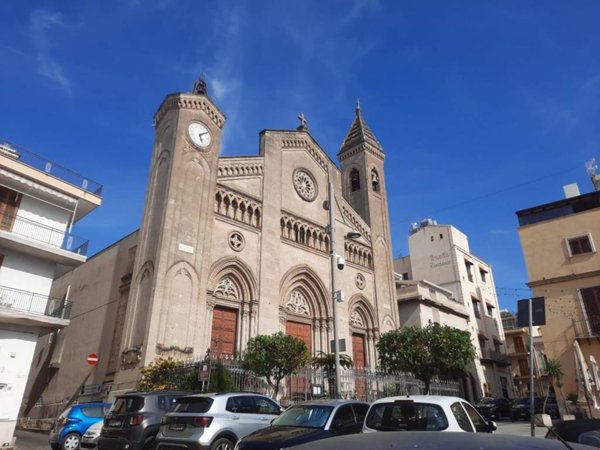 intera palazzina in vendita a Bagheria in zona Centro Città