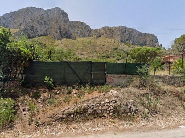 terreno edificabile in vendita a Bagheria