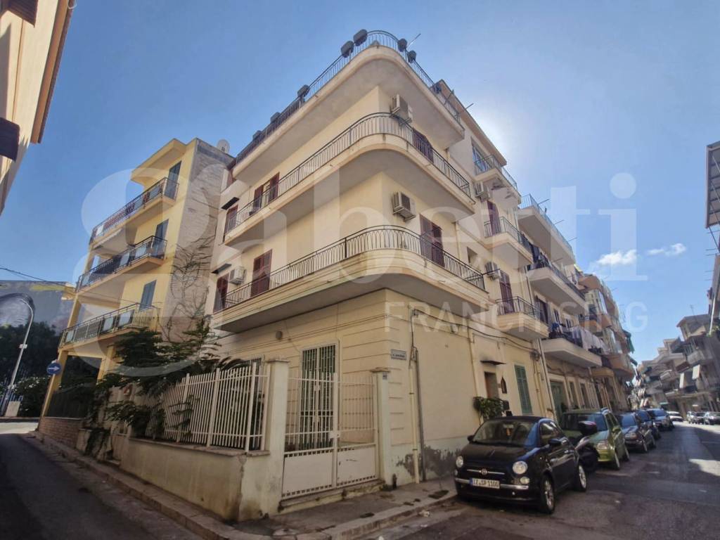 appartamento in vendita a Bagheria