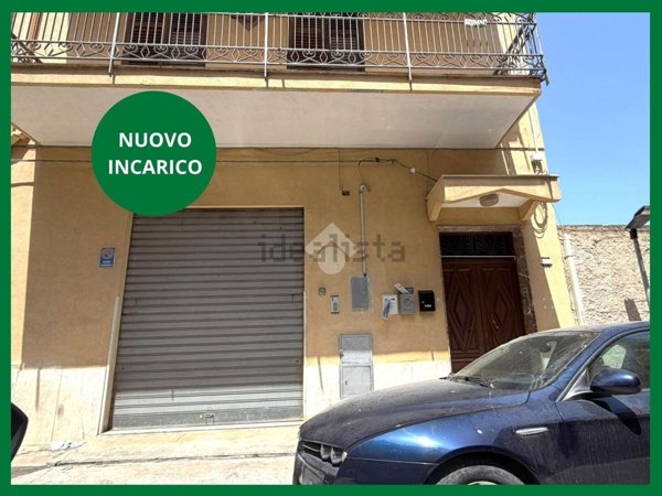 locale di sgombero in vendita a Bagheria