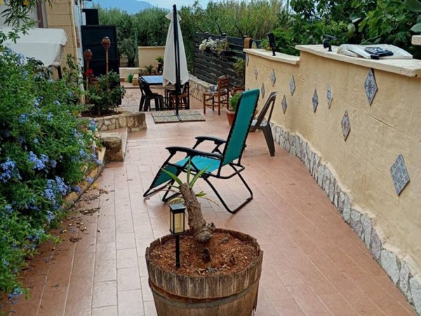 casa indipendente in vendita a Bagheria