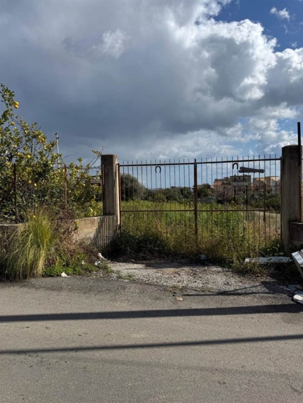 terreno edificabile in vendita a Bagheria
