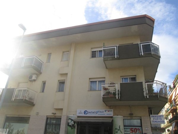 appartamento in vendita a Bagheria in zona Centro Città