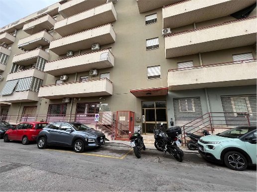 appartamento in vendita a Bagheria in zona Centro Città