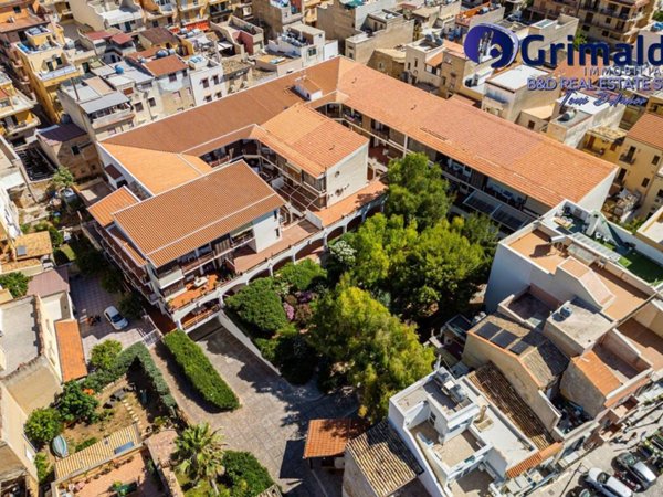 appartamento in vendita a Bagheria in zona Aspra