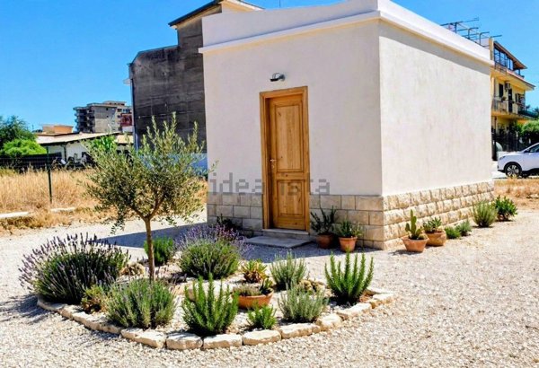 casa indipendente in vendita a Bagheria in zona Centro Città