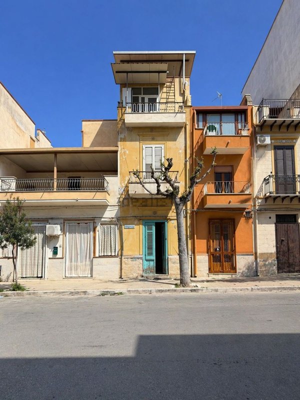 appartamento in vendita a Bagheria in zona Centro Città