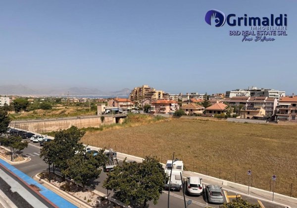 appartamento in vendita a Bagheria in zona Centro Città