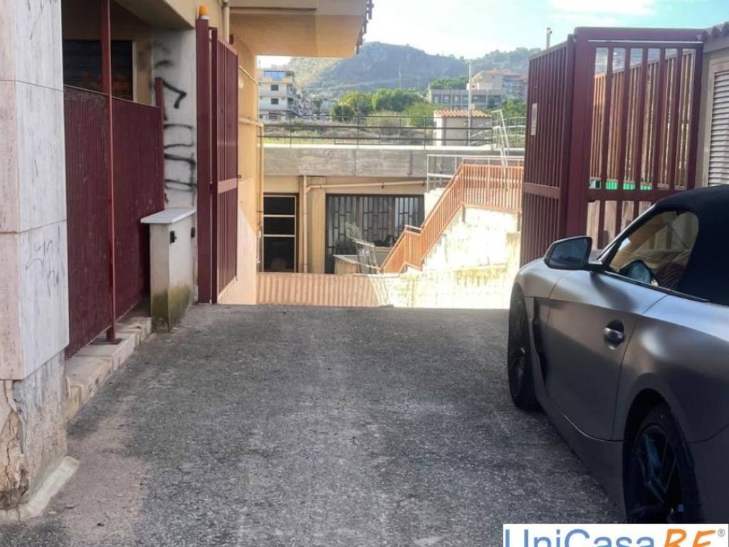 box auto in vendita a Bagheria
