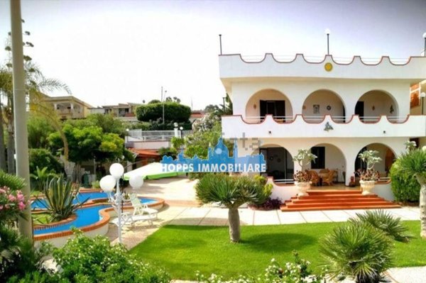 casa indipendente in vendita a Balestrate