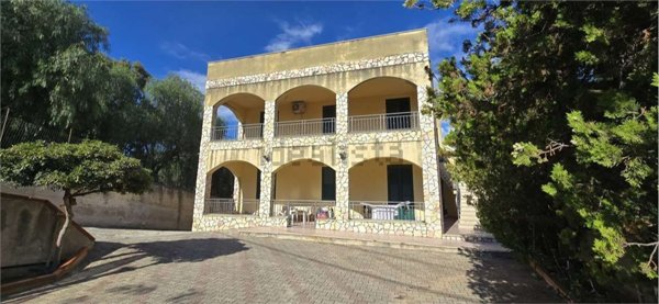 casa indipendente in vendita a Balestrate
