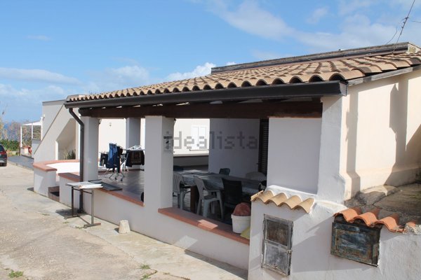 casa indipendente in vendita a Balestrate