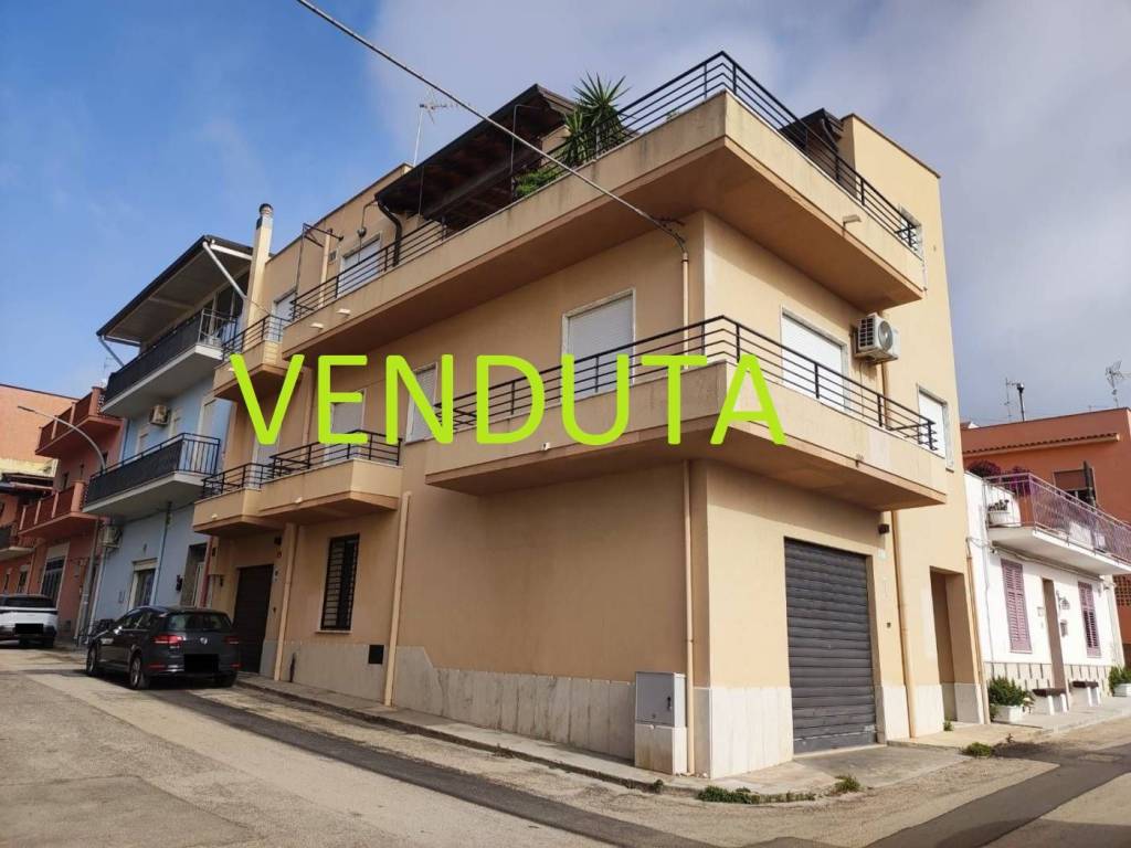 casa indipendente in vendita a Balestrate
