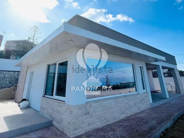 casa indipendente in vendita a Balestrate