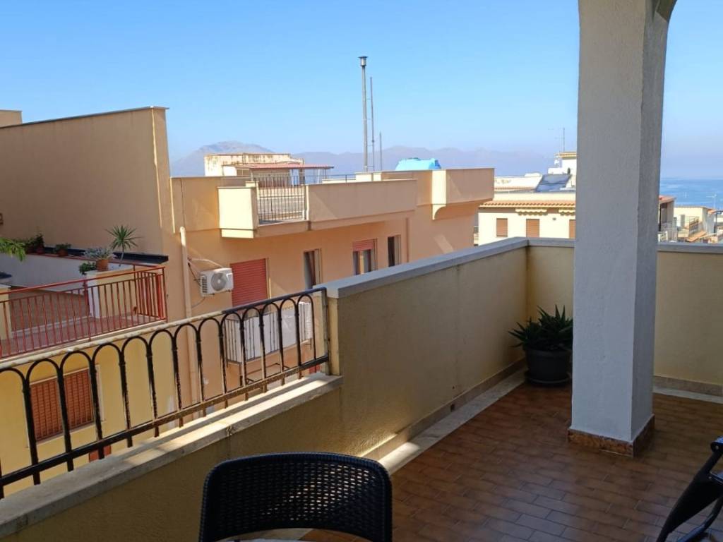 casa indipendente in vendita a Balestrate