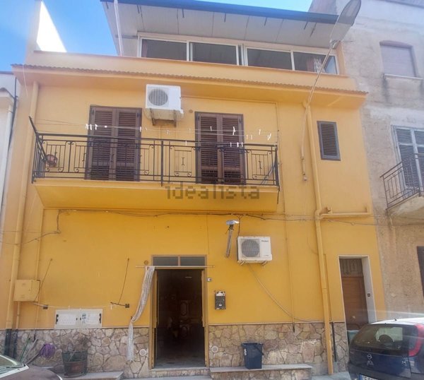 casa indipendente in vendita a Balestrate