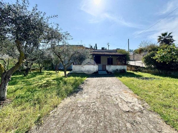 casa indipendente in vendita a Balestrate