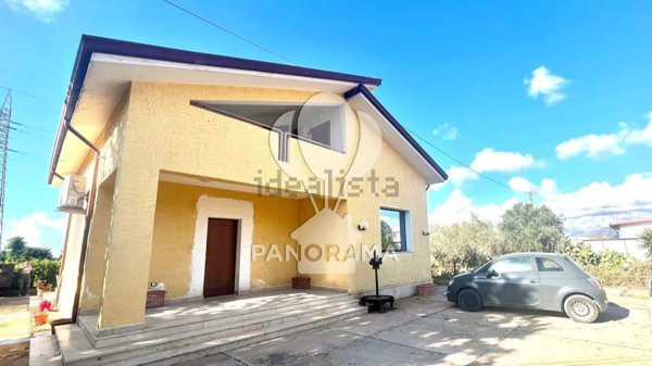 casa indipendente in vendita a Balestrate