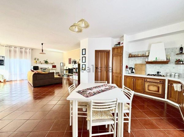 casa indipendente in vendita a Balestrate