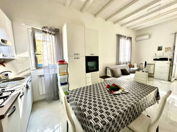 casa indipendente in vendita a Balestrate