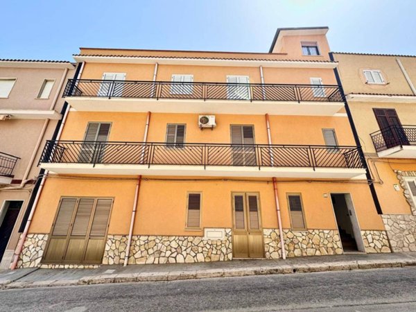 casa indipendente in vendita a Balestrate