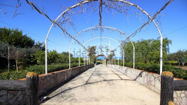 casa indipendente in vendita a Balestrate
