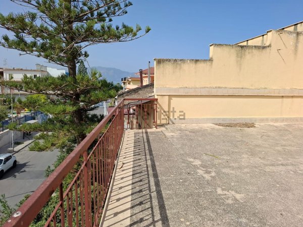 casa indipendente in vendita a Balestrate