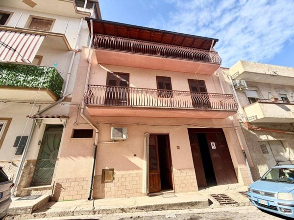 casa indipendente in vendita a Balestrate