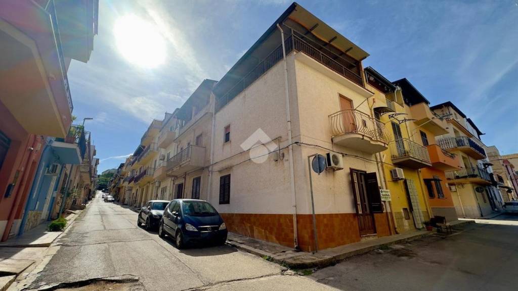casa indipendente in vendita a Balestrate